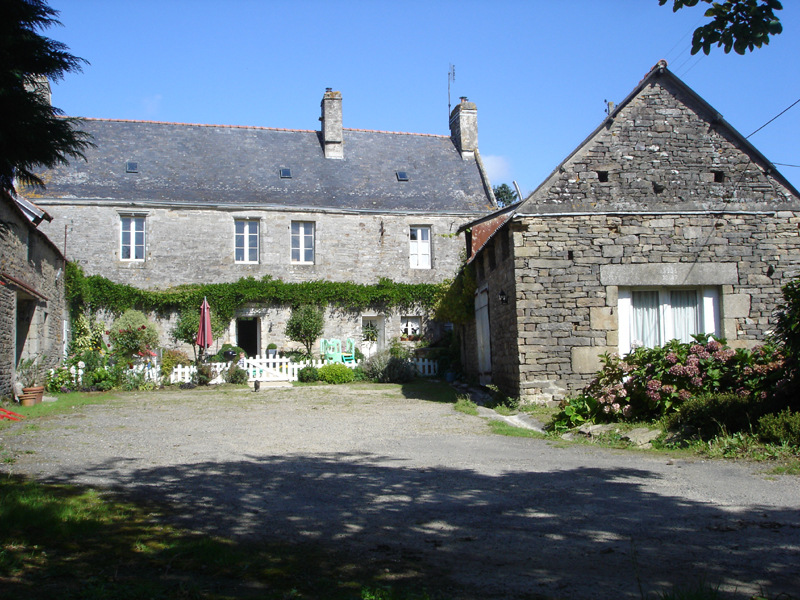 Corps de ferme Melgven 7 pi�ce(s)