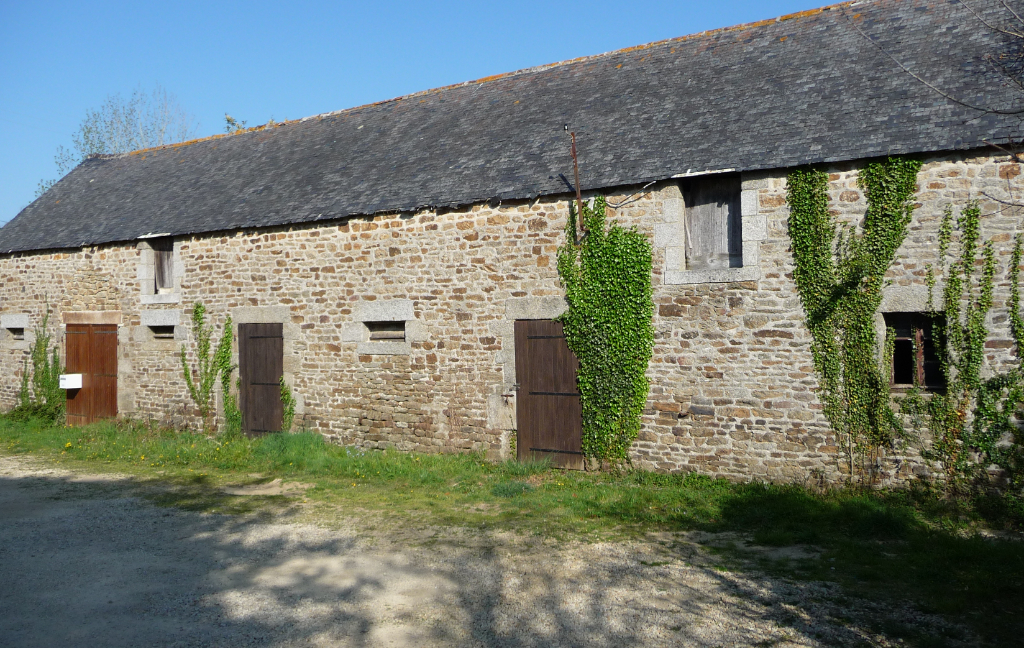 Long�re Concarneau 300 m2