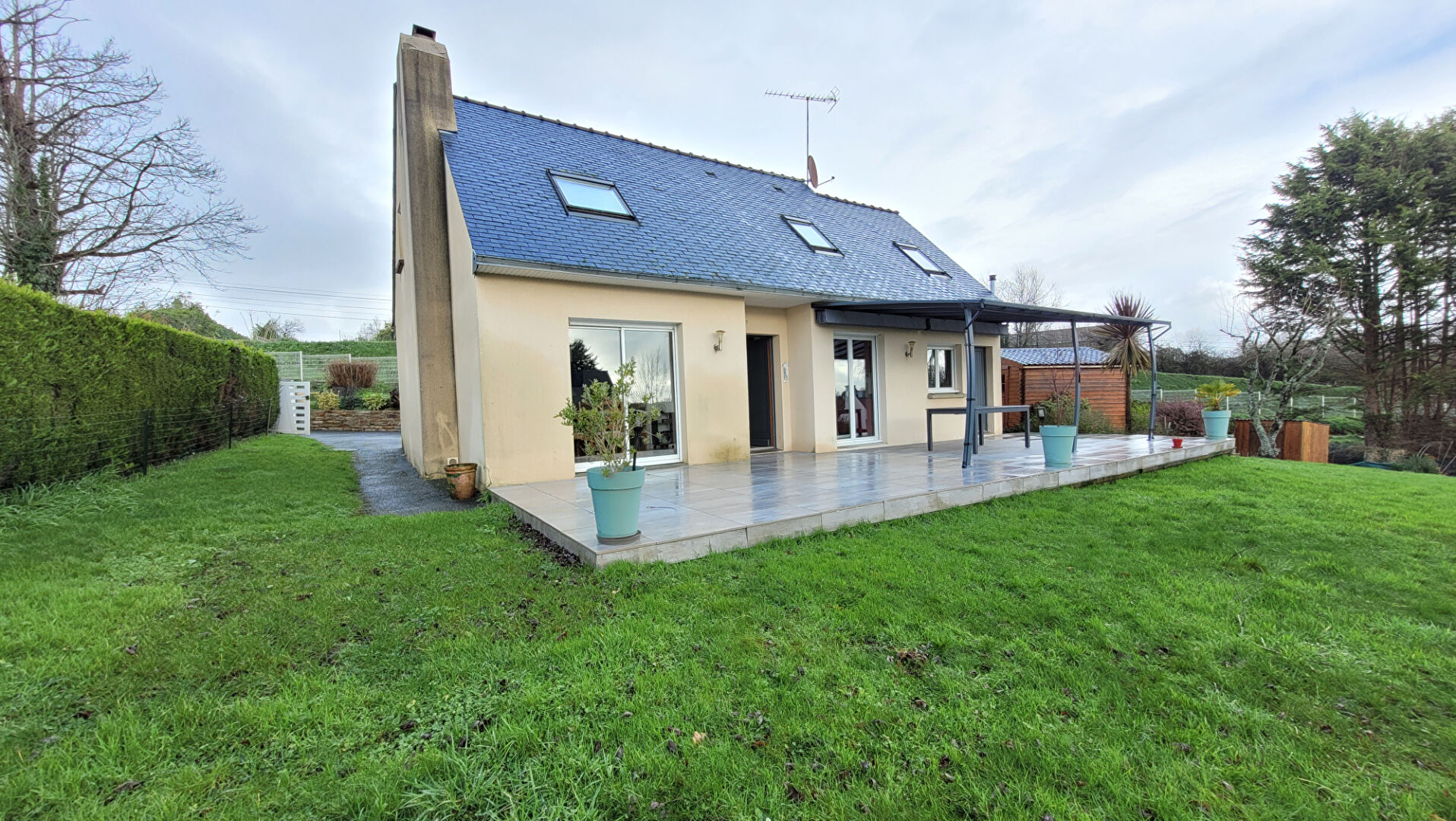 EXCLUSIVIT� AGENCE DU QUAI - Maison traditionnelle  de 95 M� avec terrain clos! Calme et nature