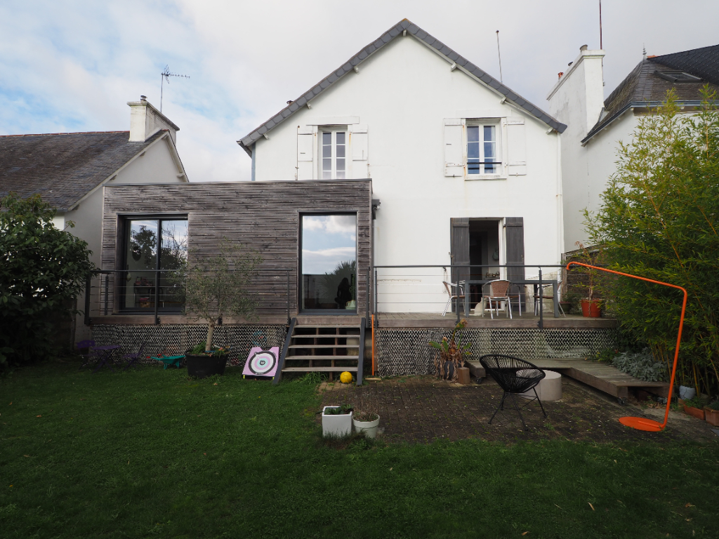 CONCARNEAU A VENDRE Charmante Maison des Ann�es 30 de 103m�, 4 chambres