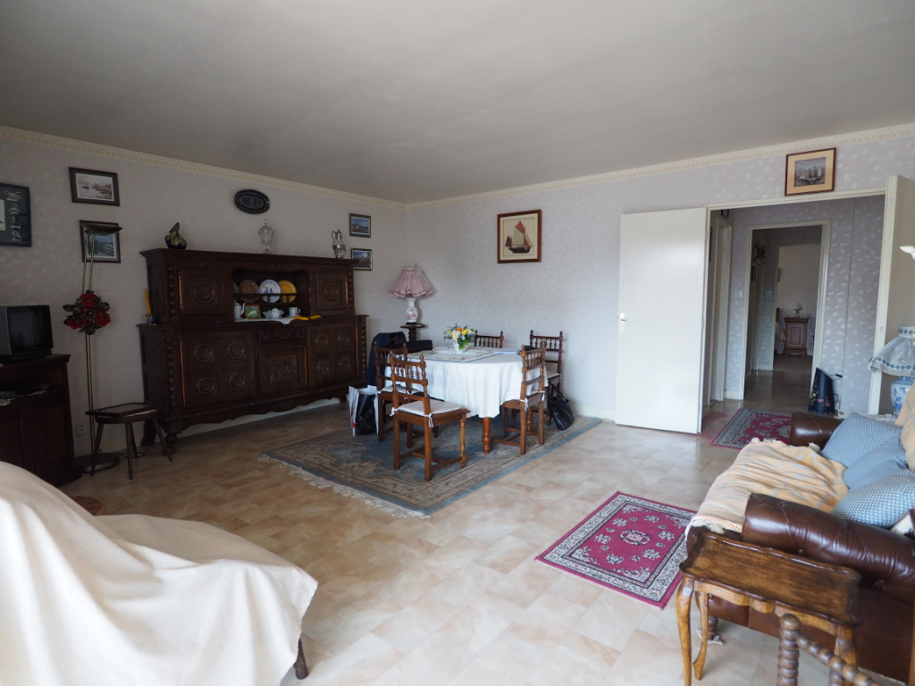 A vendre Appartement Concarneau 3 pi�ce(s) 64  m2 en hyper centre et proche mer!!