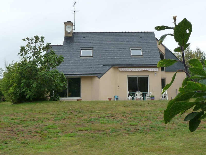 Maison Tregunc 7 pi�ce(s) 120 m2