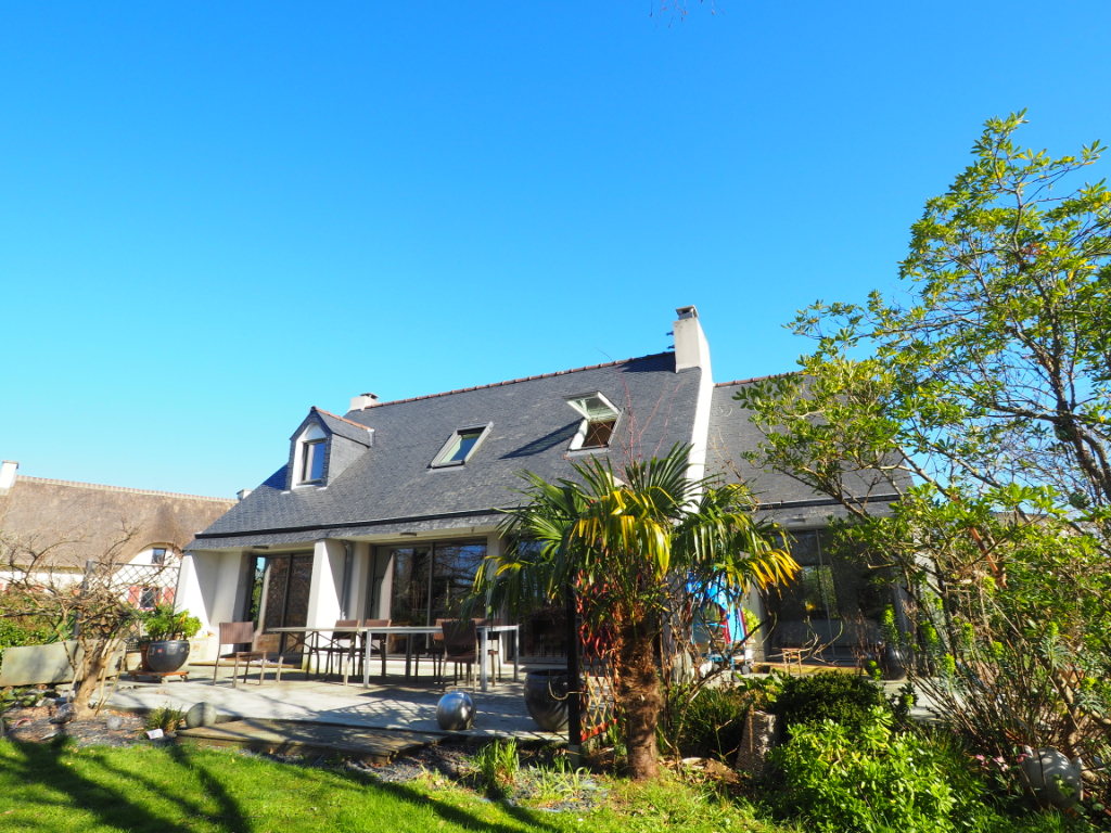 A VENDRE MAISON T5 VIE DE PLAIN PIED - 6 - 122m� - 1065 m� de jardin