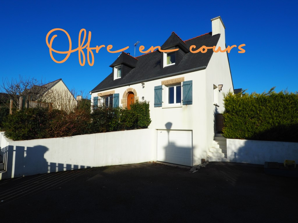 A VENDRE CONCARNEAU MAISON T5 dans quartier r�sidentiel - 100 m� et 515 m� de TERRAIN