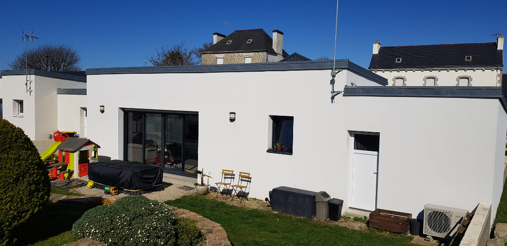 A VENDRE CONCARNEAU MAISON DE PLAIN PIED DE 2018, 76 m � sur 440 m � de terrain
