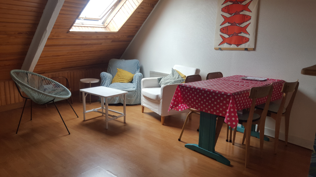 A vendre Appartement Concarneau 3 pi�ces 36 m�  sous les toits en hyper centre