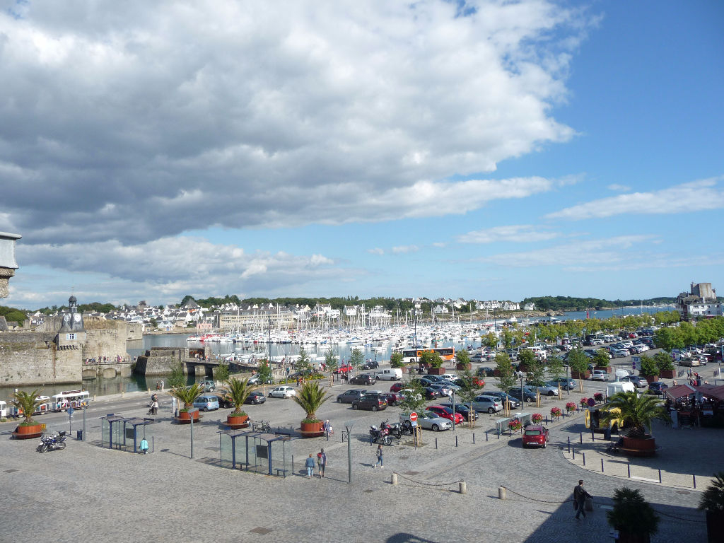 EXCLUSIVIT� AGENCE DU QUAI  - Superbe appartement T5 duplex en hyper centre de Concarneau avec vue panoramique ville close et port