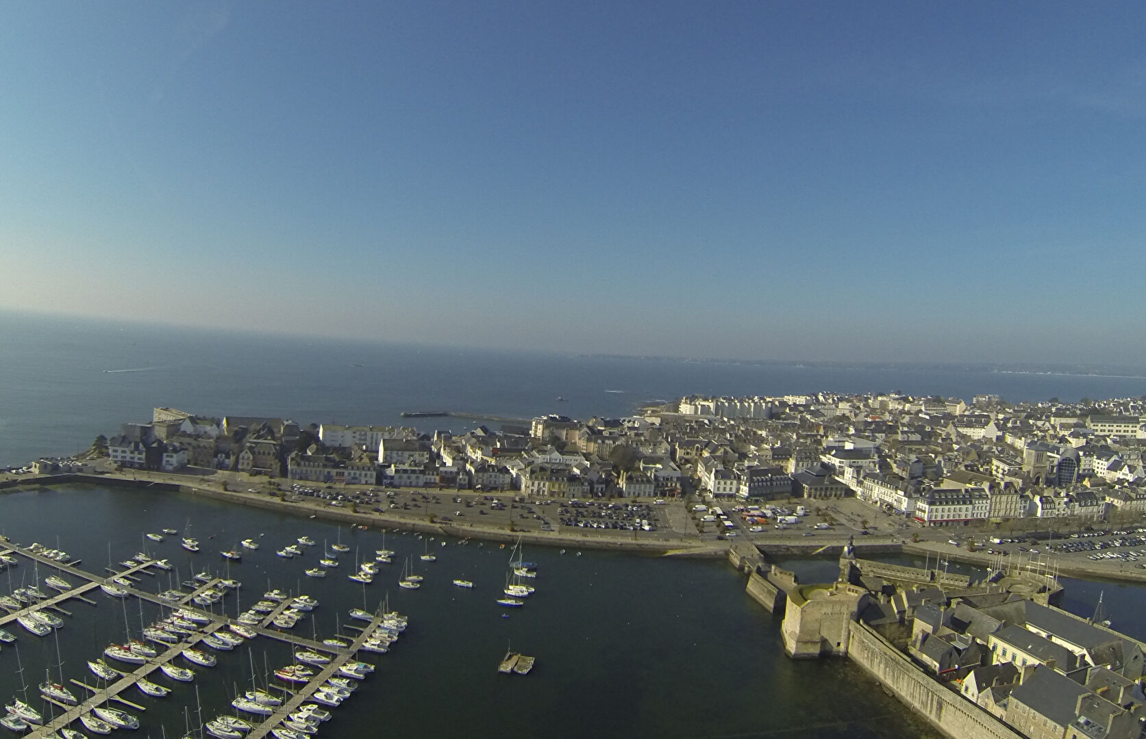 Exclusivit� Agence du Quai Concarneau - Beau T2 r�nov� de 45 m� en plein centre-ville