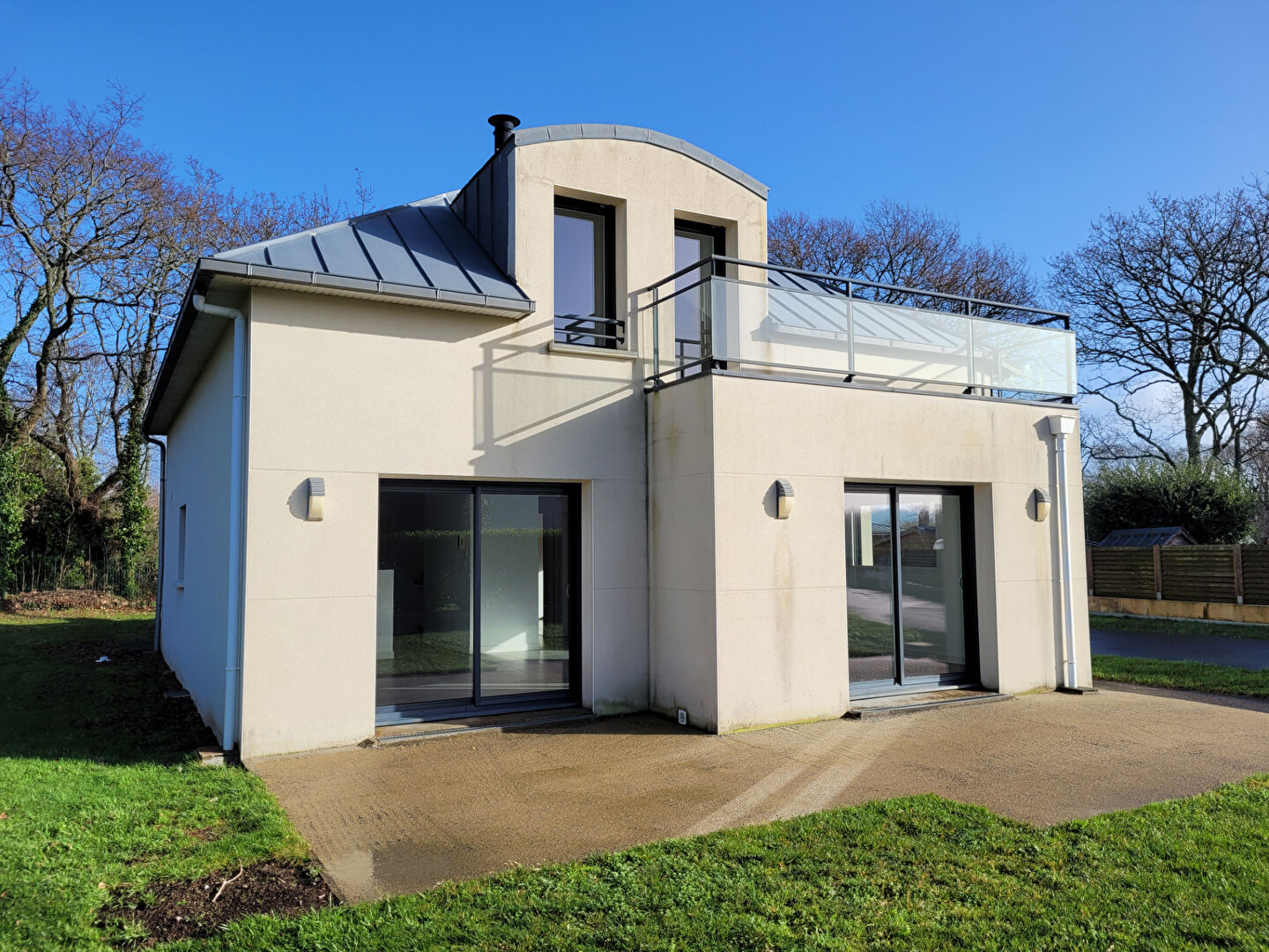 EXCLUSIVIT� AGENCE DU QUAI - CONCARNEAU - Le Cabellou - Contemporaine BBC de 133 m�