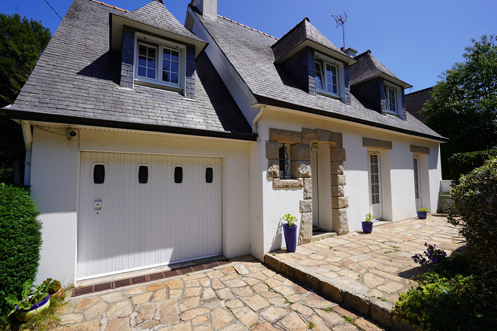 Maison Concarneau 6 pi�ce(s) 142 m2 sur 881 m� de jardin dans un quartier calme
